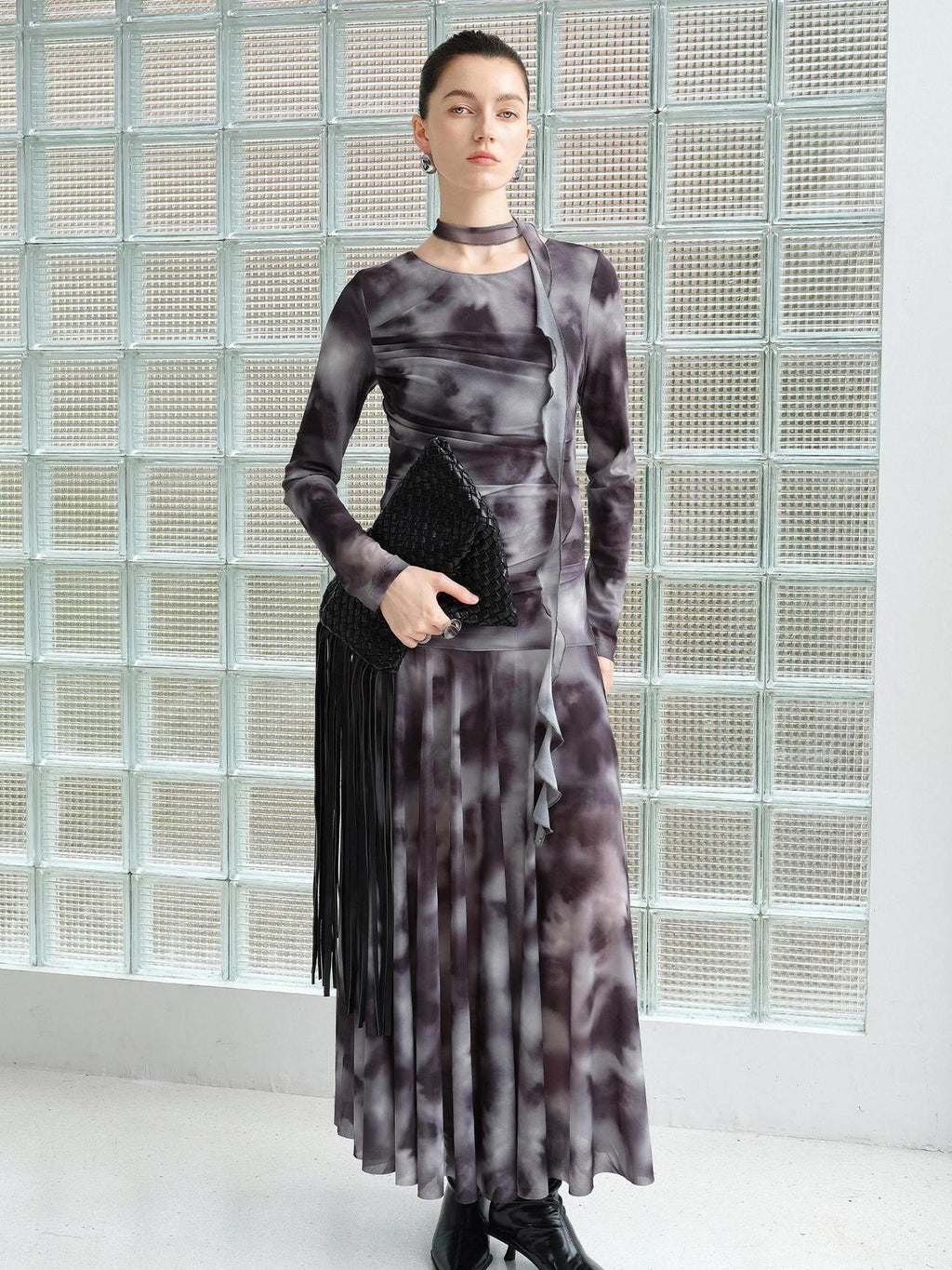 audreyyang Elegant Sash Fitted Knit Long Sleeve Grey Ombre Maxi Dresses
