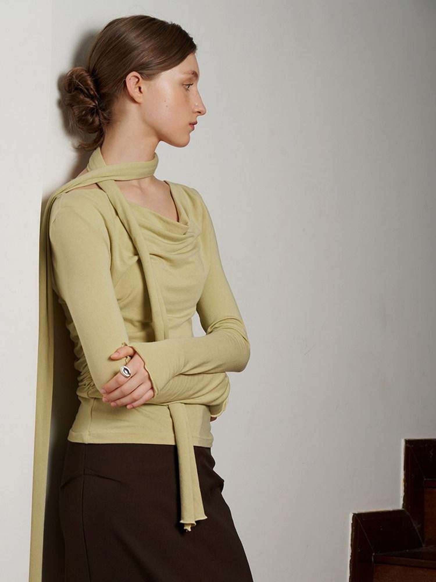 someonesometimes Soft Viscose Blend Tie Detail V-neck Minimalist Commuter Knit Pullover Sweaters