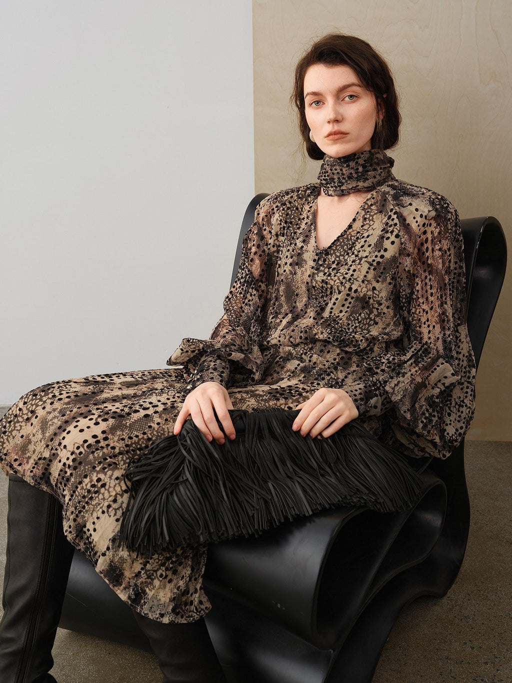 audreyyang Black Polka Dot Viscose Blend Puff Sleeve Cinched Waist Women Maxi Dresses