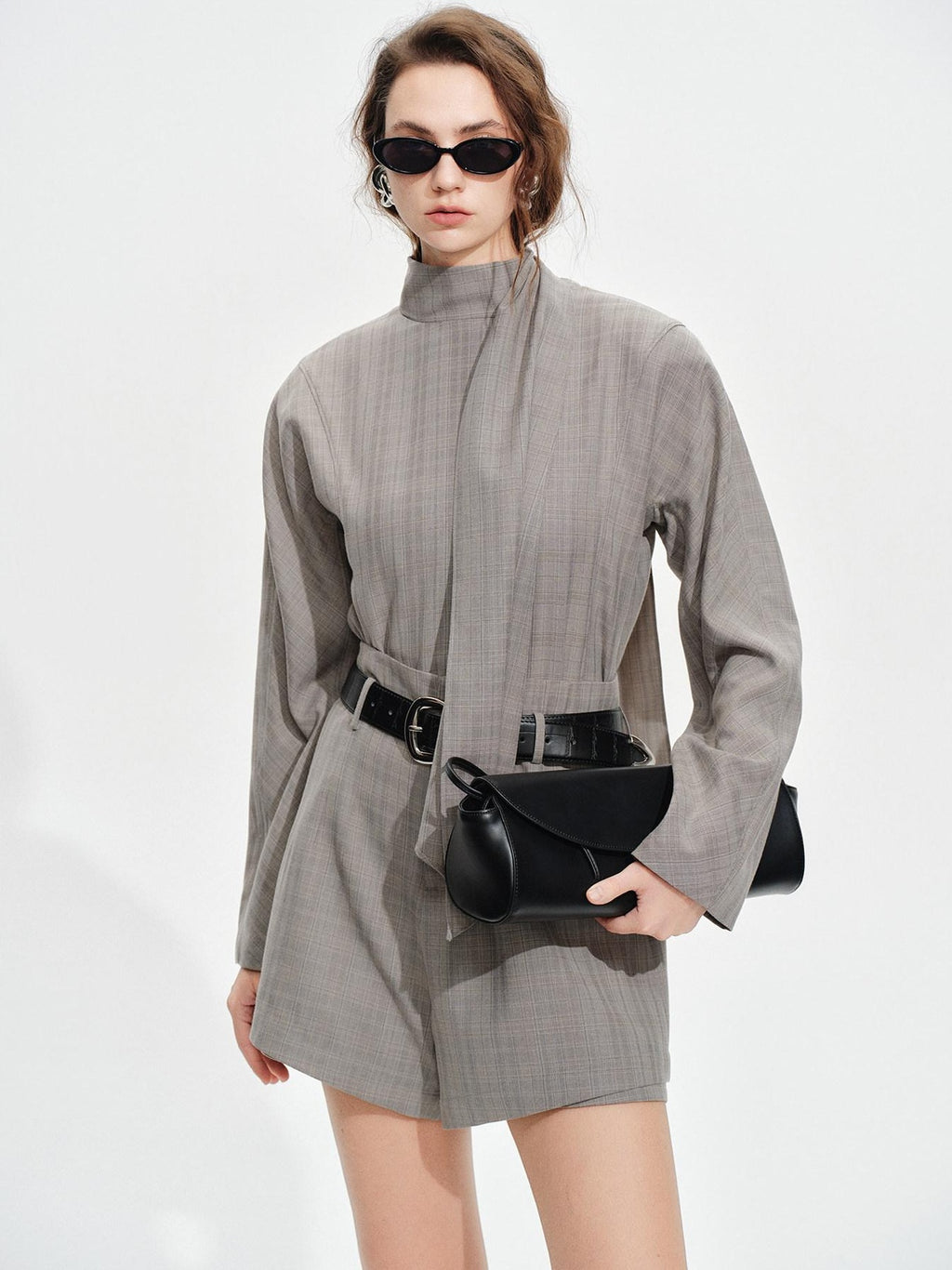 audreyyang Non Deforming Loose Plaid High Neck Long Sleeve Women Grey Top & Shorts Sets
