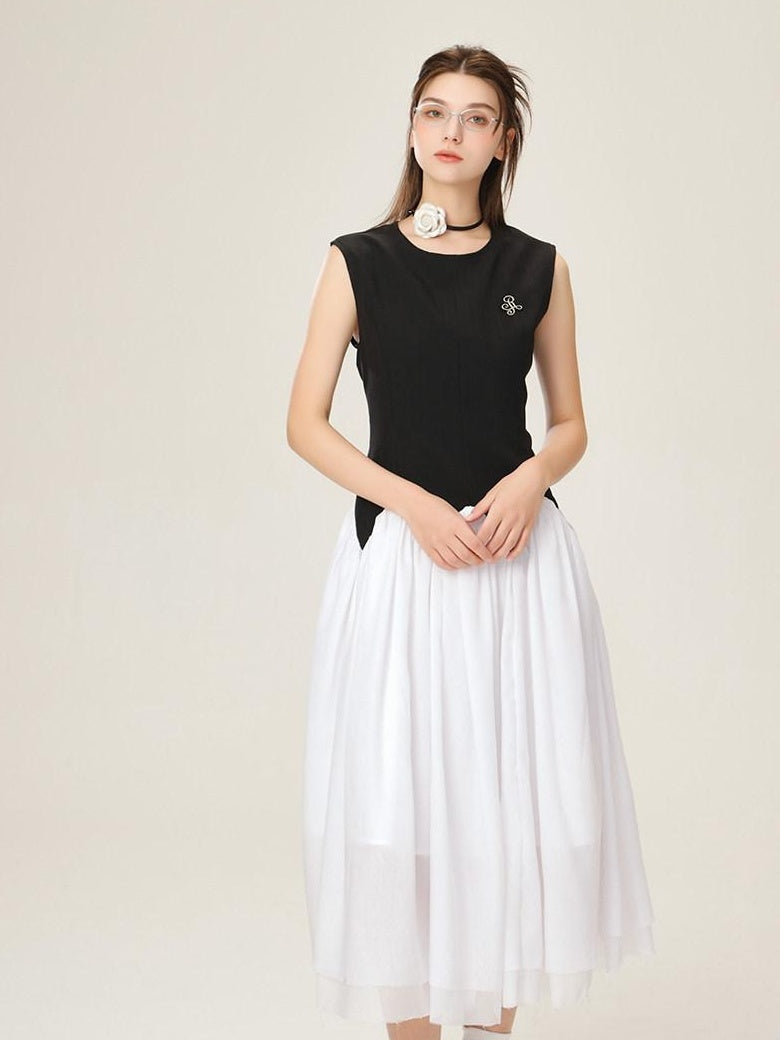 ikyou Office Minimal 3D Detail A Line Sleeveless Round Neck Black White Maxi Dresses