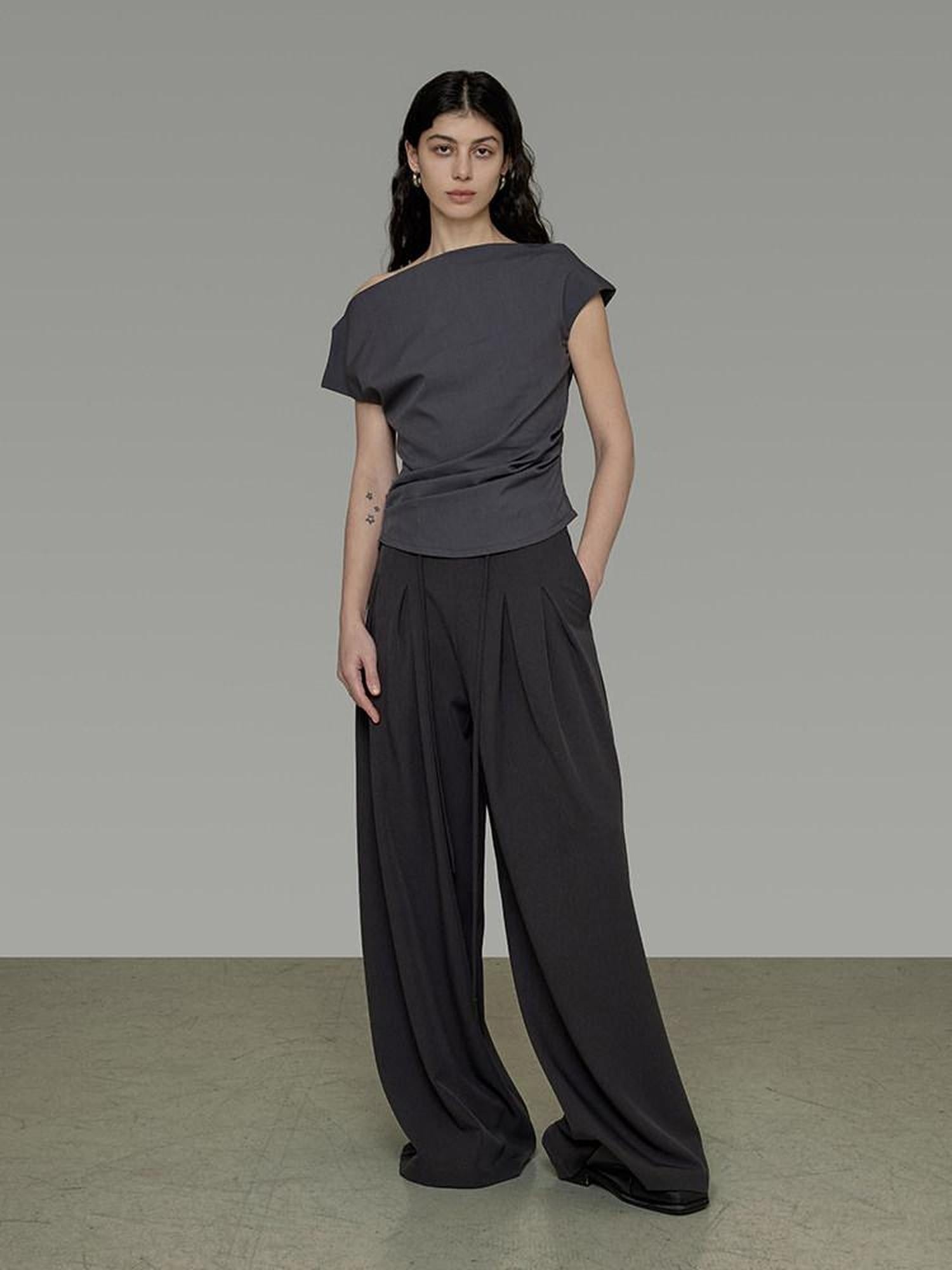 unspoken Asymmetric Neck Pleated Minimal Slim Fit Office Women Polyester Basic Crop Tops