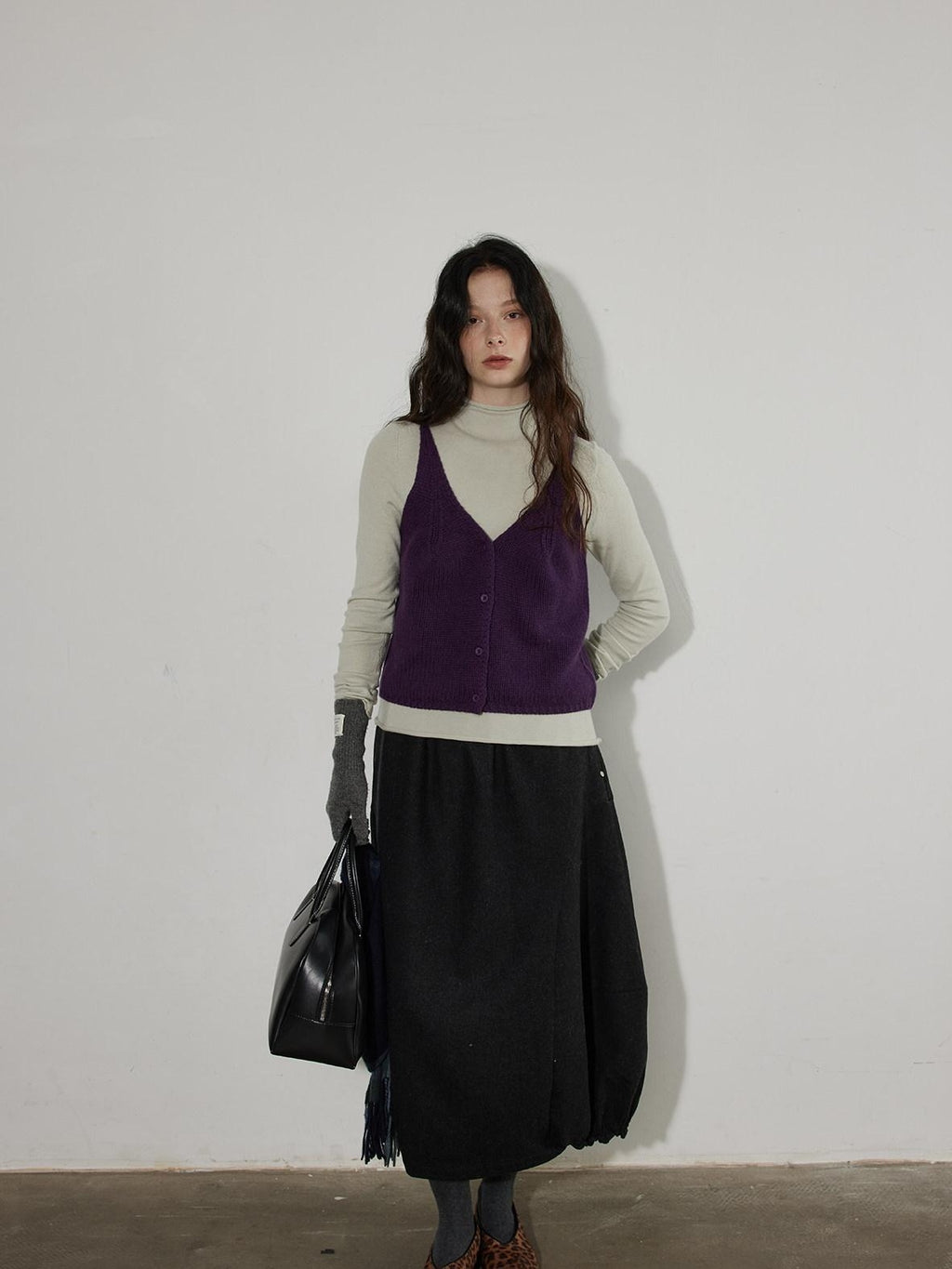 Lofi choose Pure Wool V-neck Cropped Button Front Office Sleeveless Knit Women Vests