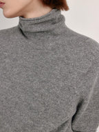 fano 100 Percent Wool High Neck Straight Minimalist Commuter Women Pullover Sweaters
