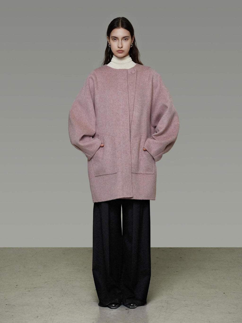 unspoken Pure Wool Loose Fit Minimal Office Midlength Single Button Women Wool Coats
