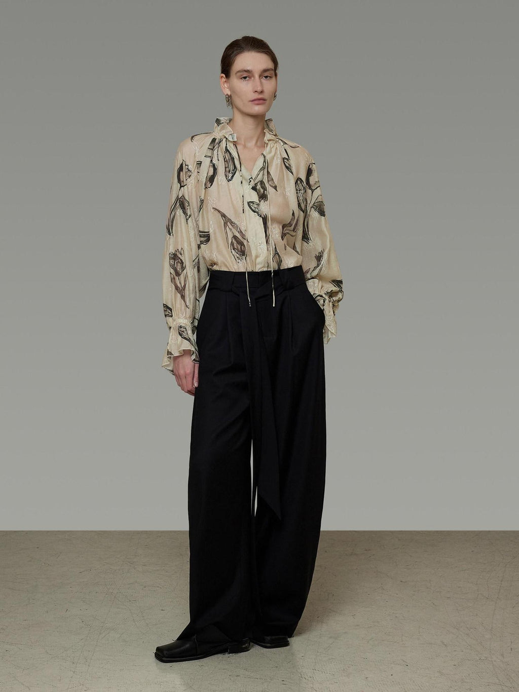 unspoken Breathable Soft Office Loose V-neck Embroidered Floral Viscose Blend Blouses