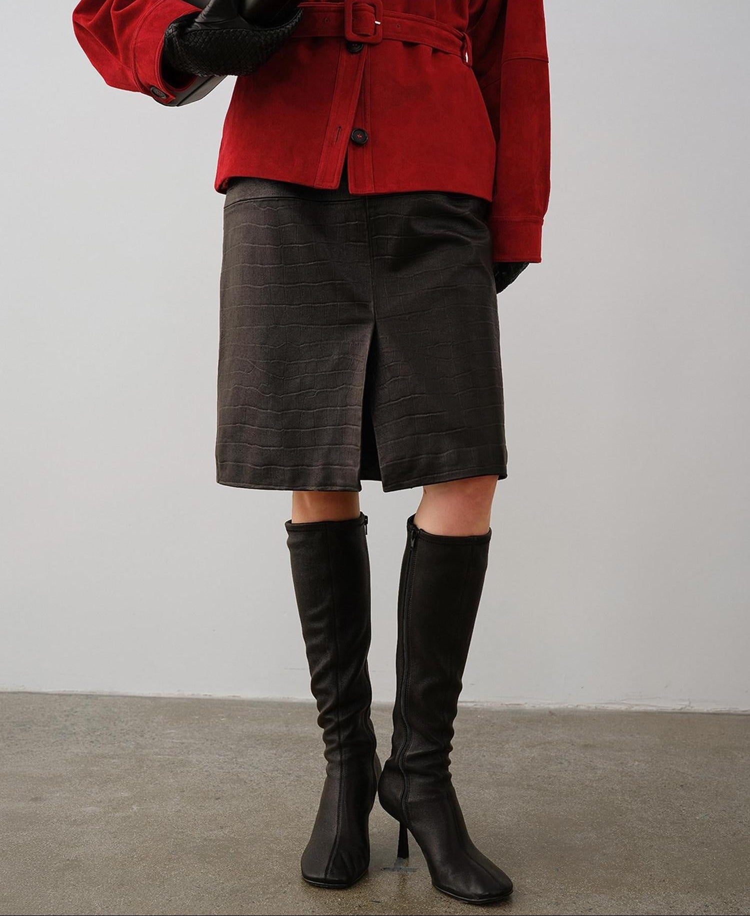 audreyyang Premium Sheepskin Mid Waist Straight Front Slit Black Women Leather Midi Skirts