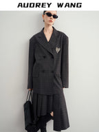 audreyyang Vintage Plaid Double Breasted Loose Fit Lapel Women Work Gray Blazers