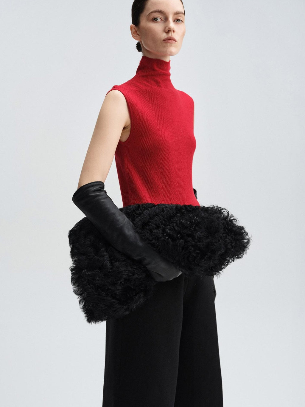 audreyyang Paris Red Slim 100 Percent Sheep Wool High Neck Sleeveless Off Shoulder Crop Tops