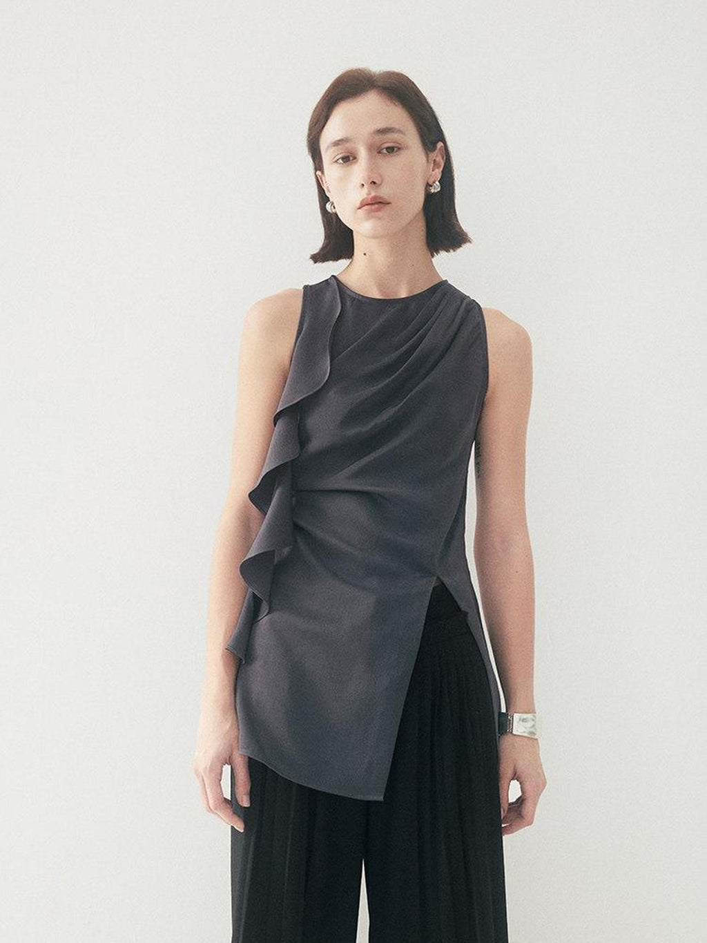 someonesometimes Satin Strappy Original Design Slim Fit Elegant Gray Off Shoulder Crop Tops