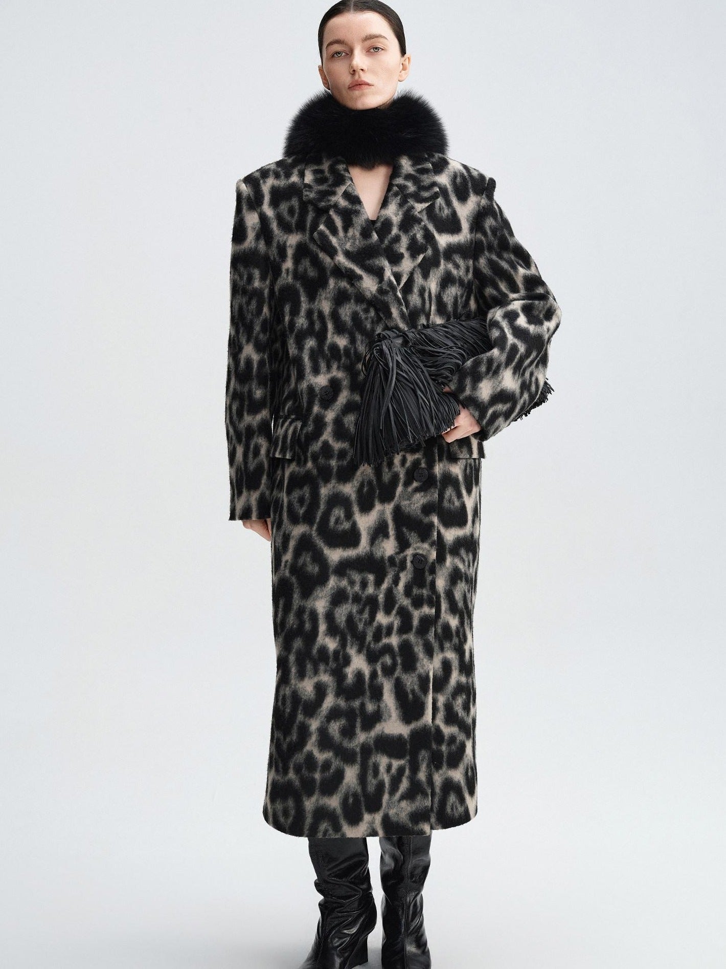 audreyyang Thick Wool Blend Retro Loose Leopard Double Breasted Lapel Long Coats