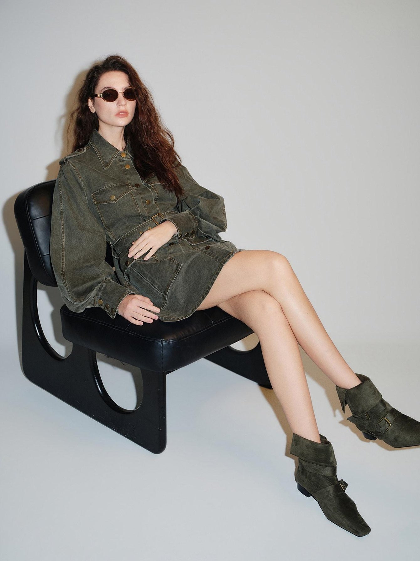 audreyyang Pure Cotton Relaxed Utility Button Women Military Green Denim Jackets
