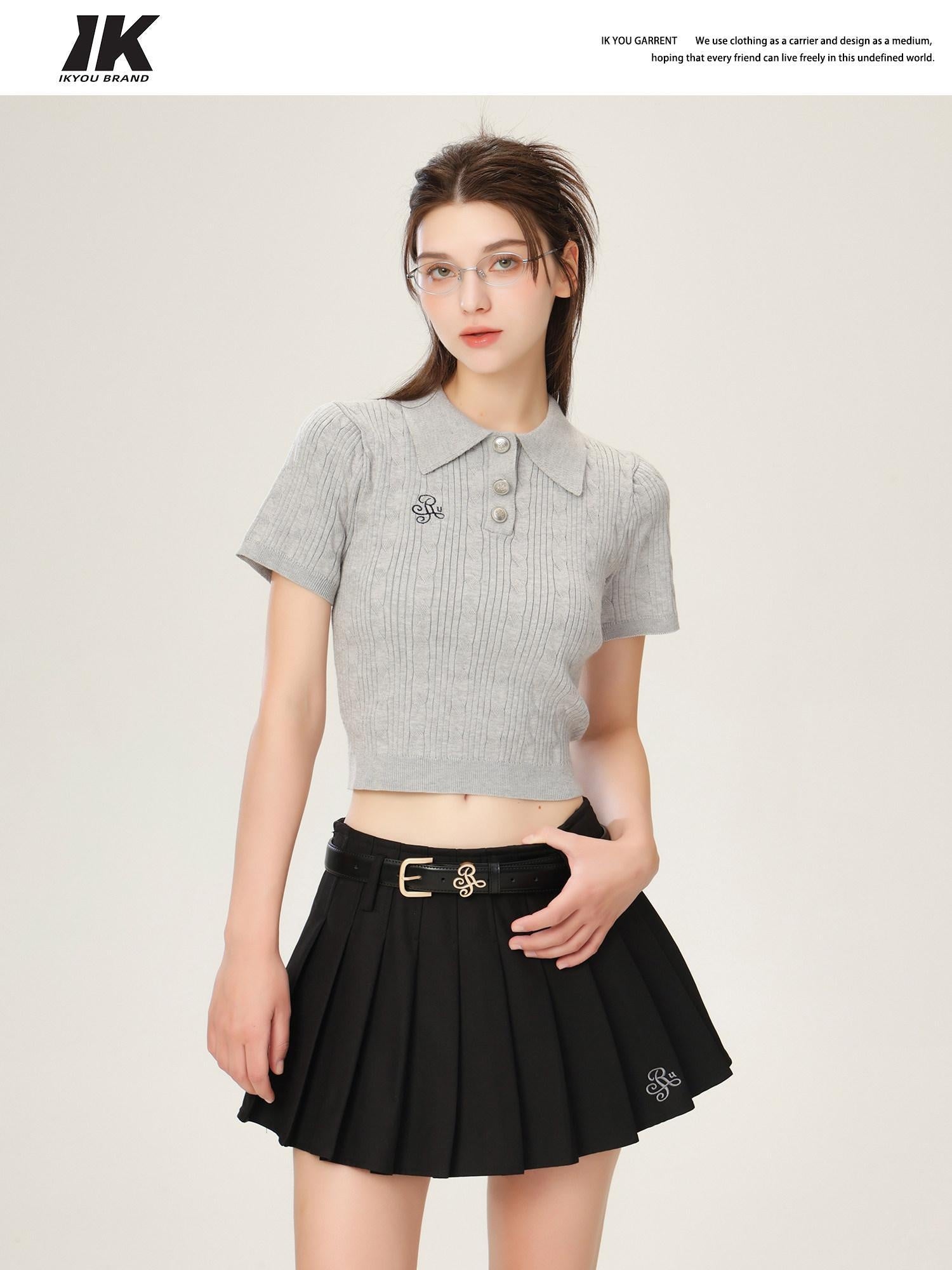 ikyou 3D Embellishment Slim Fit Henley Neck Women Solid Grey Knit Basic Crop Tops