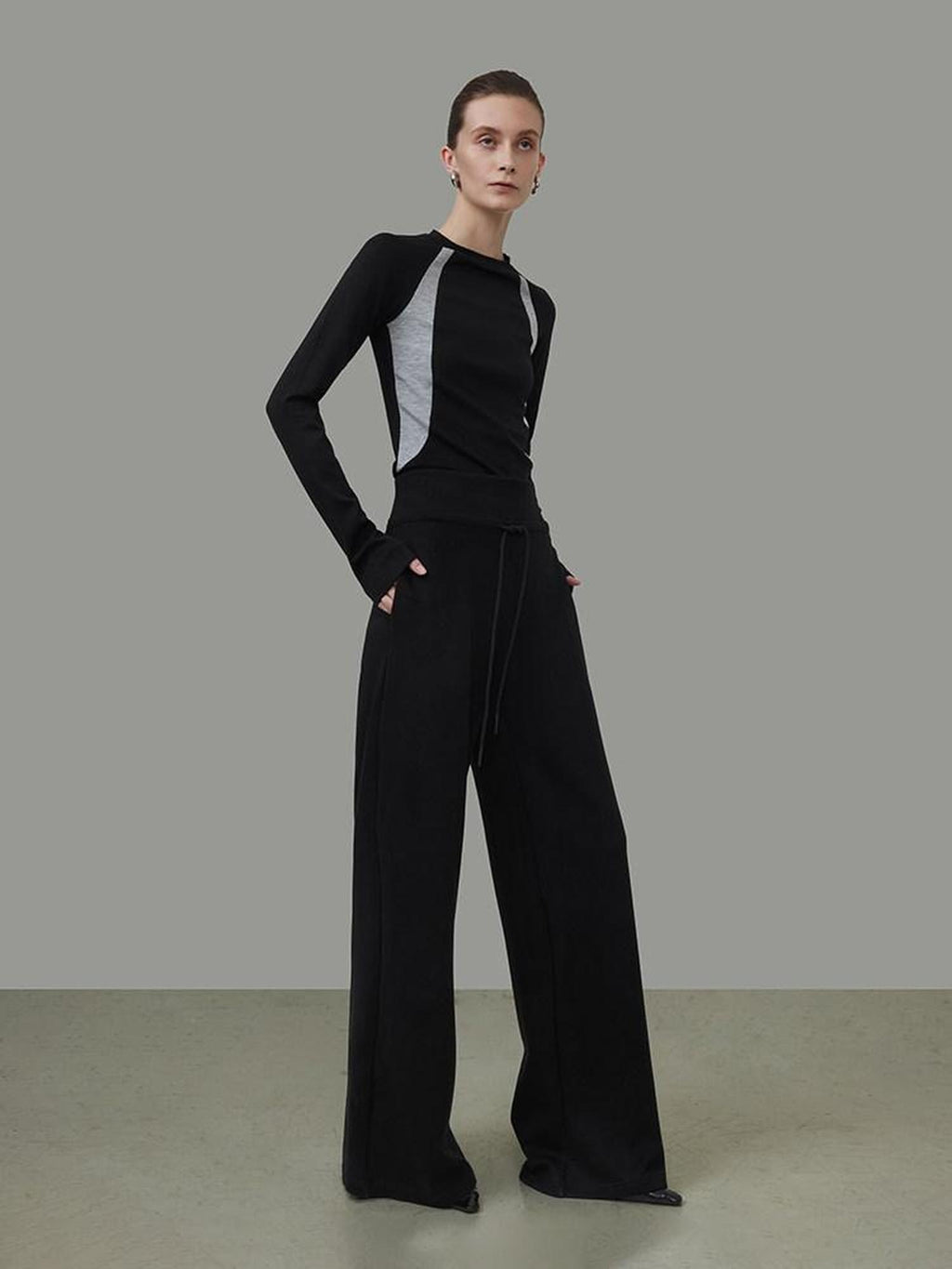 unspoken Nylon Viscose Stretch Slim Fit Minimalist Office Colorblock Crewneck Sweaters