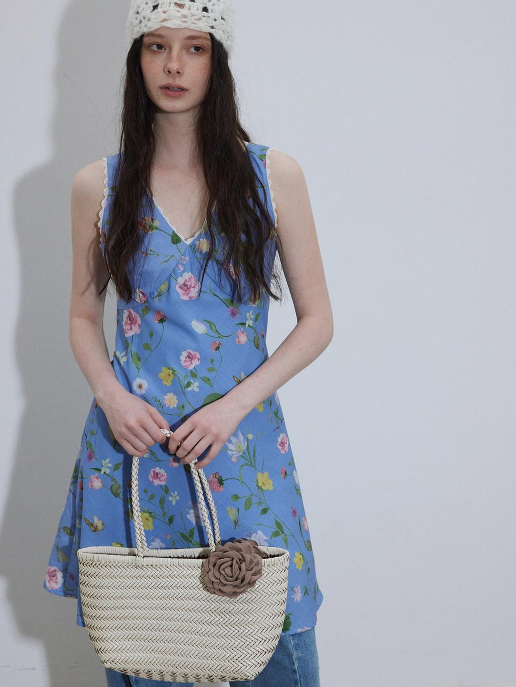 Lofi choose Printed Polyester Sleeveless V-neck A Line Casual Women Black Blue Midi Dresses