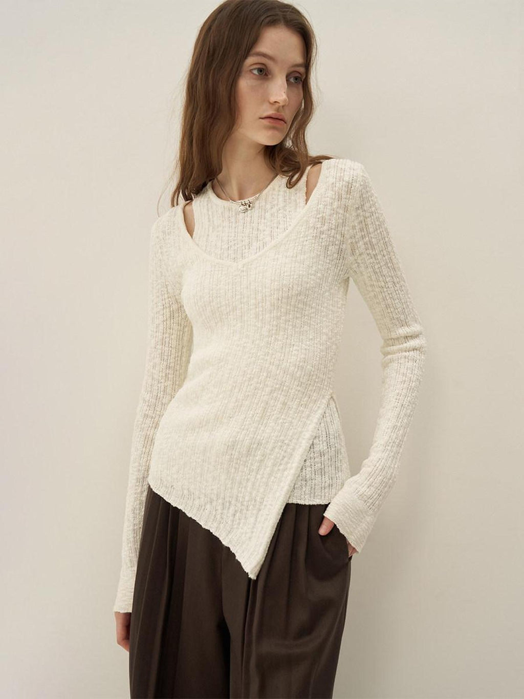 someone sometimes Polyester Blend Knit V-neck Slim Fit Sweet Ivory Women Long Sleeve T-Shirts