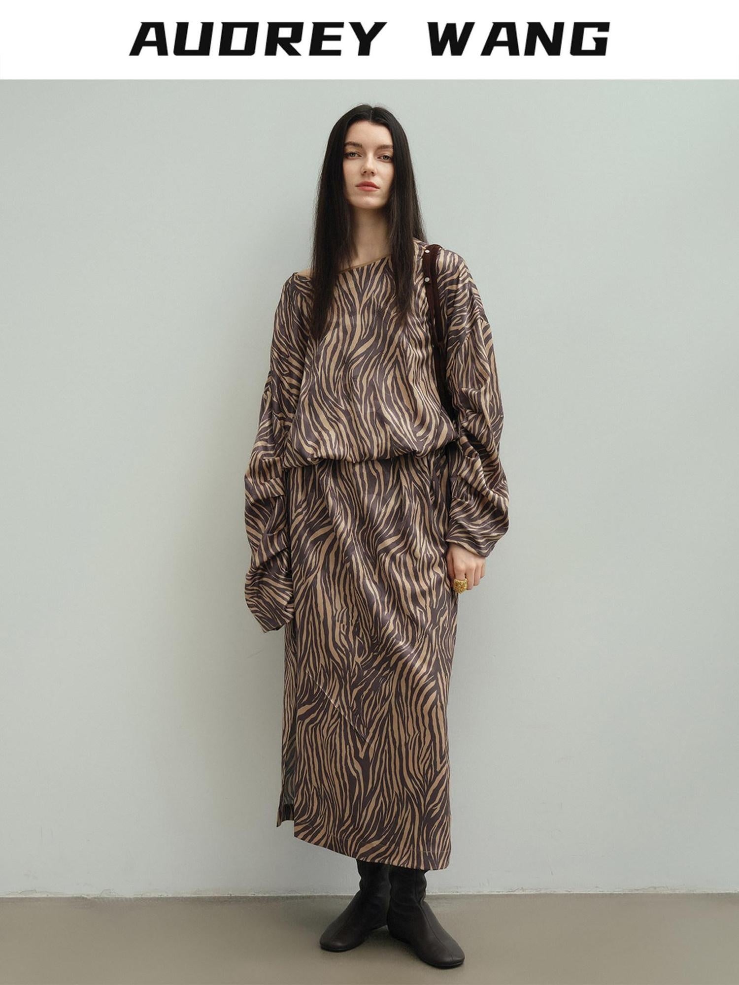 audreyyang Soft 100% Polyester Cinched Waist Long Sleeve Floral Women Maxi Dresses