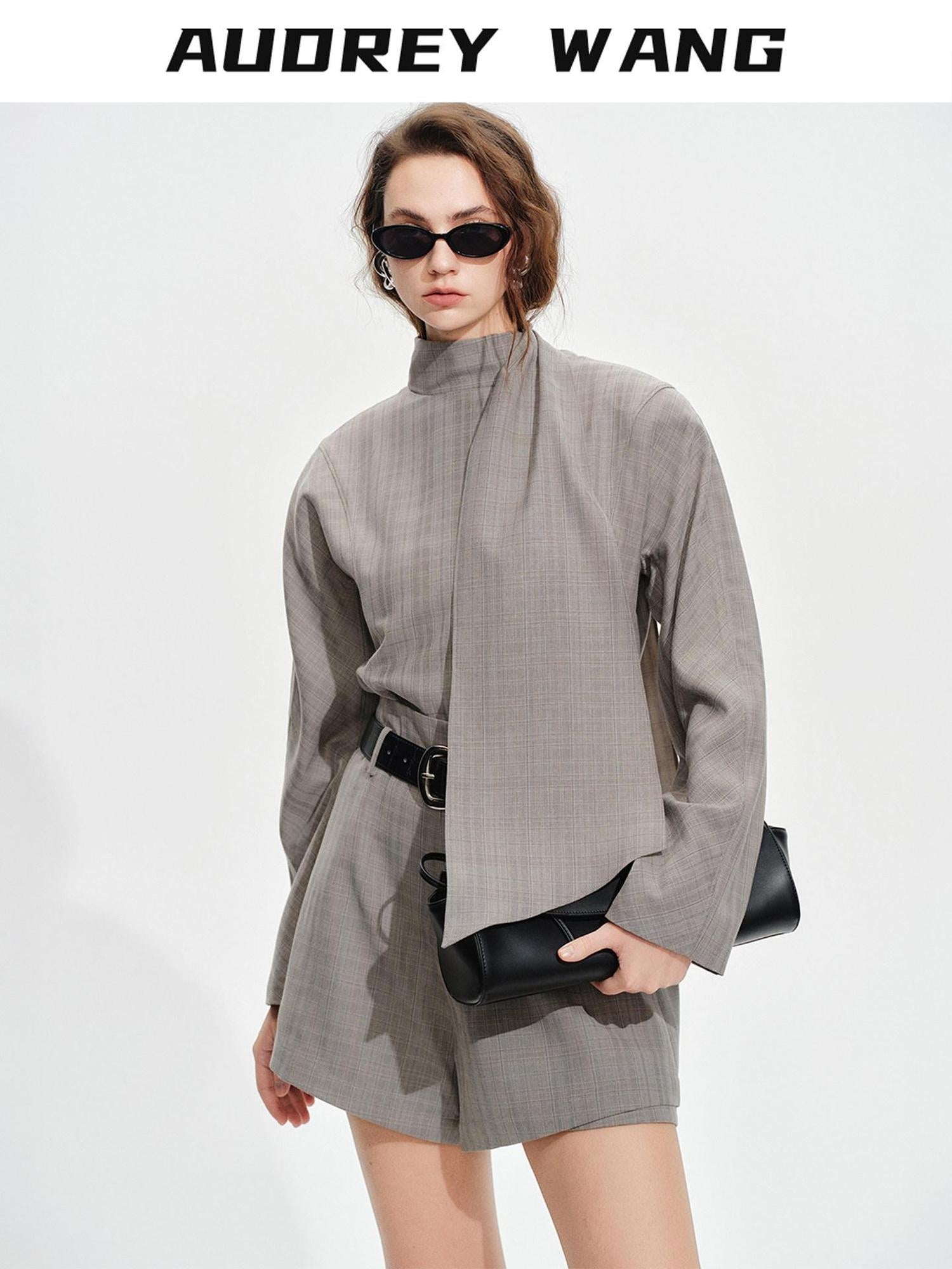 audreyyang Non Deforming Loose Plaid High Neck Long Sleeve Women Grey Top & Shorts Sets