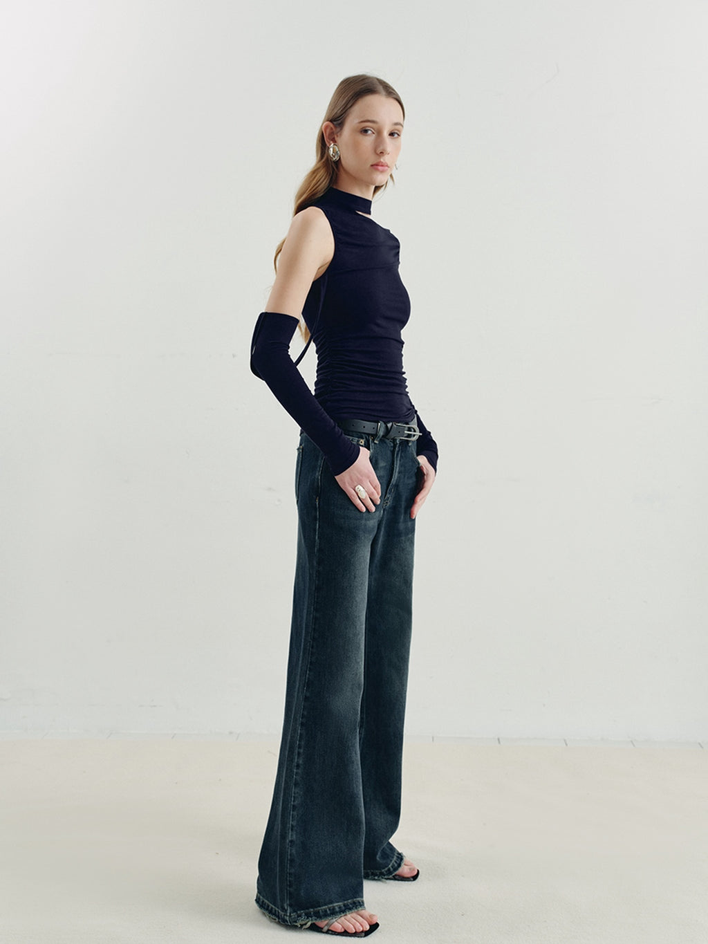 someonesometimes Vintage Washed Low Rise Distressed Denim Stretch Women Deep Indigo Flared Jeans