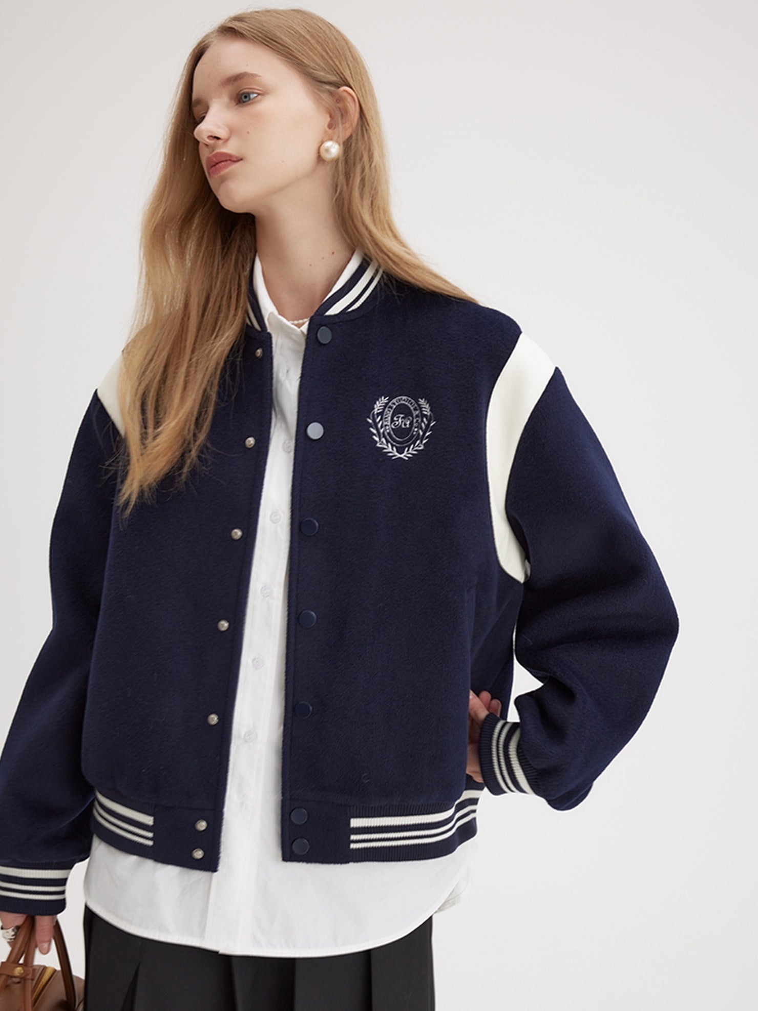 fano Embroidered Relaxed Fit Commuter Colorblock Crew Neck Women Bomber Jackets