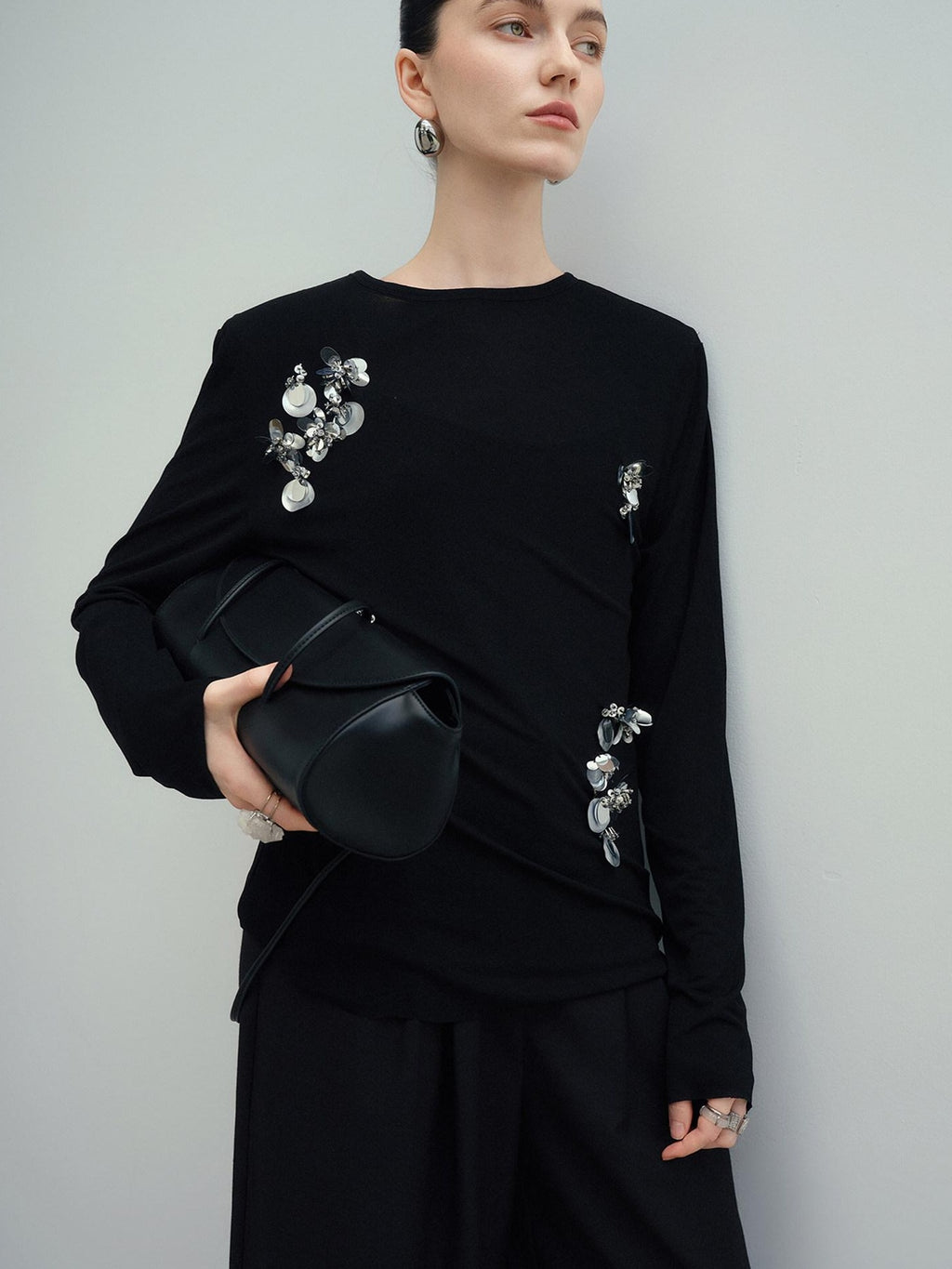 audreyyang Slim Minimal Office Crew Neck Long Sleeve Acetate Blend Black Cropped Jackets