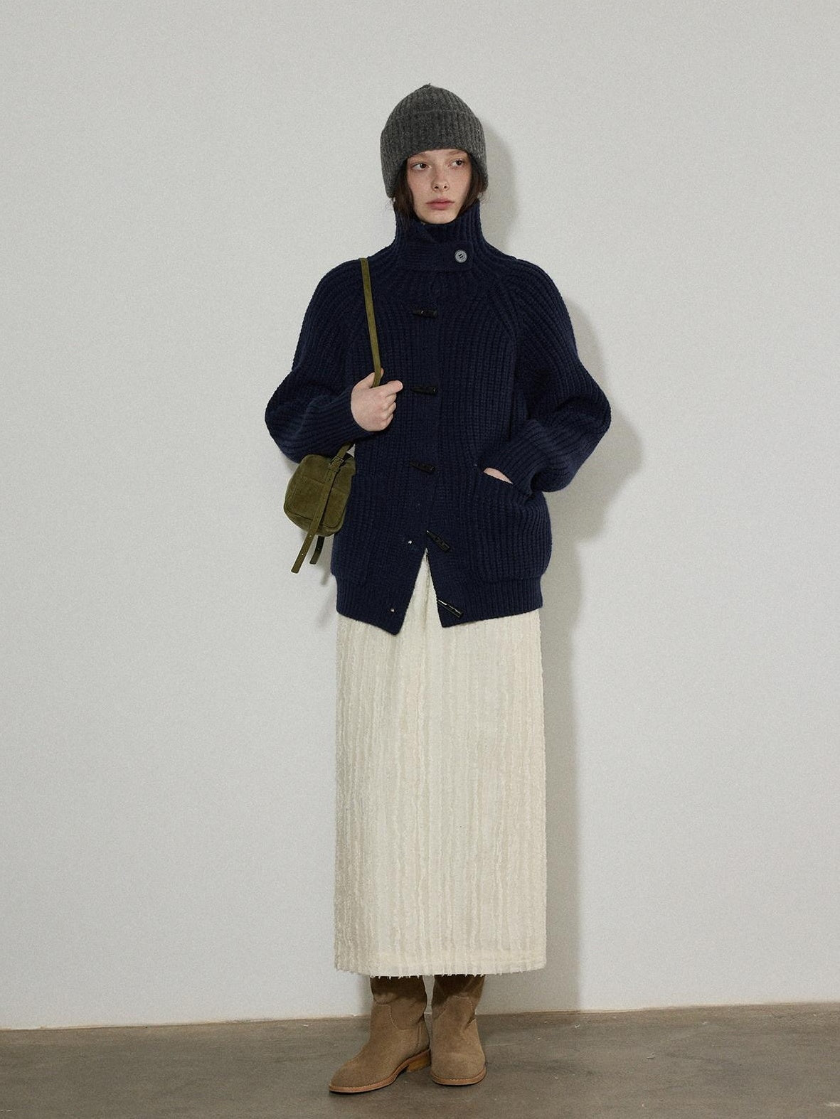 Lofi choose Warm Thick Loose Fit Workwear Button Front Long Sleeve Mid Length Knit Cardigans