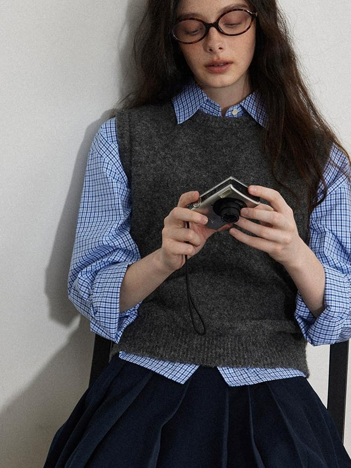 Lofi choose Soft Crewneck Knit Vest Commuter Office Wear Solid Dark Gray Sweaters