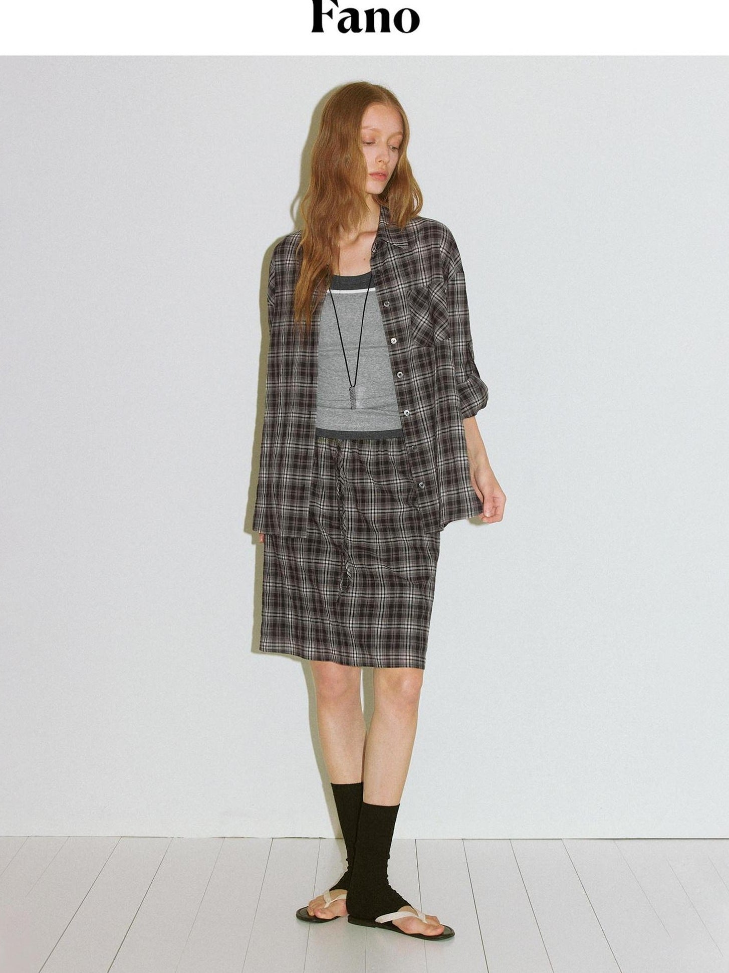 fano Everyday Minimalist Mid Calf Solid Color Black White Women Size 39 45.5 Socks