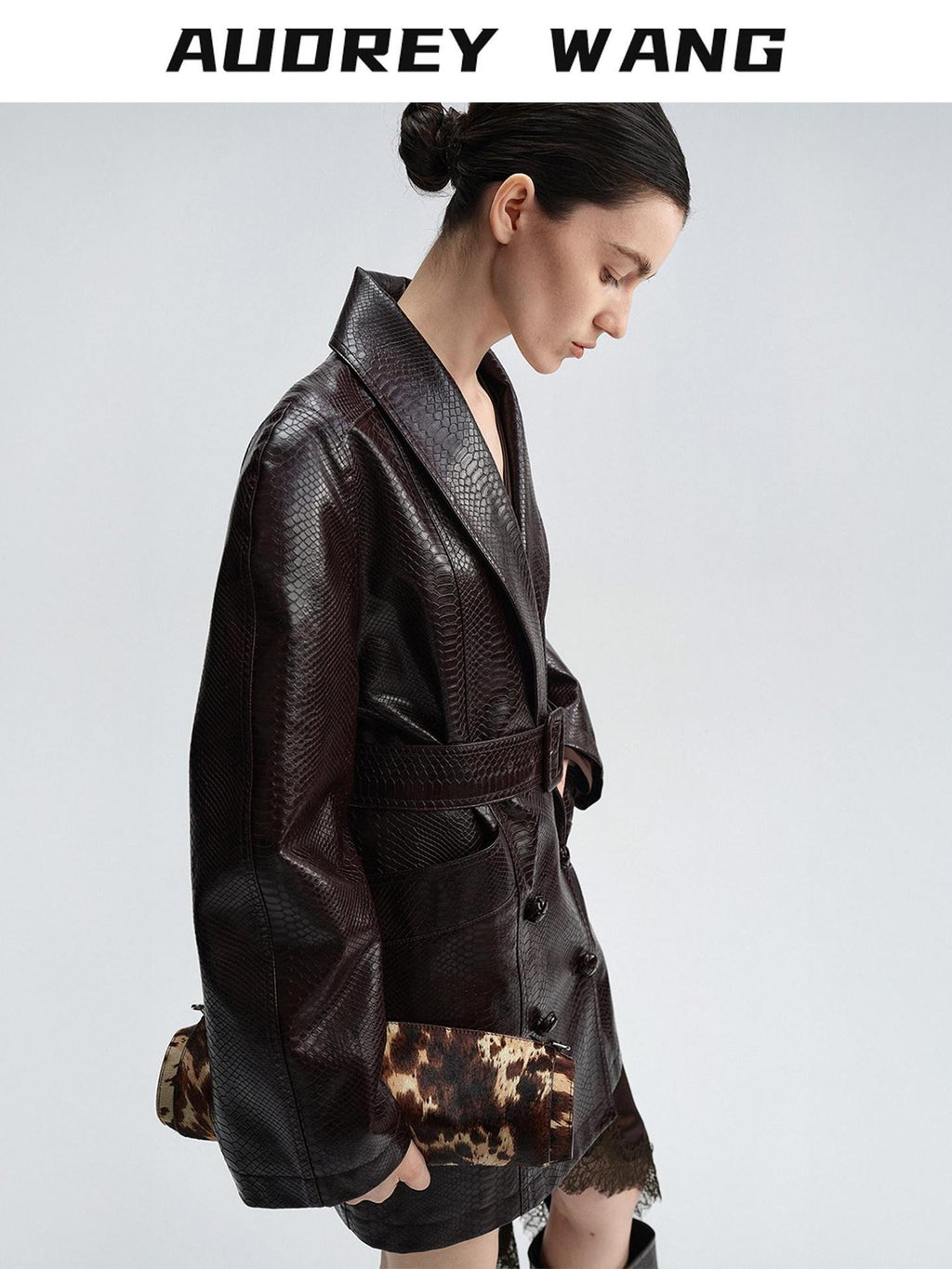 audreyyang Thick Vintage Croc Embossed Doublebreasted Midlength Women Pu Leather Jackets