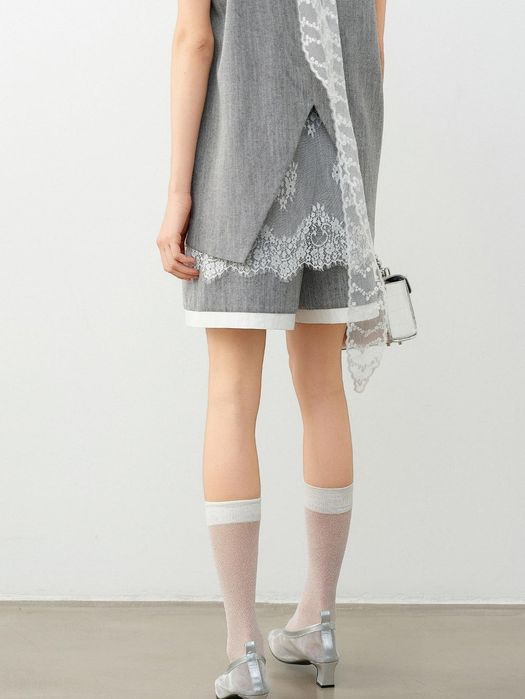 audreyyang Linen Blend Commuter Straight Natural Waist Heather Gray Mid-Length Shorts
