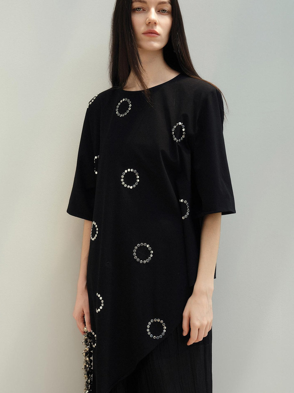 audreyyang Rhinestone Asymmetric Loose Fit Women Cotton Crew Black Short Sleeve T-Shirts