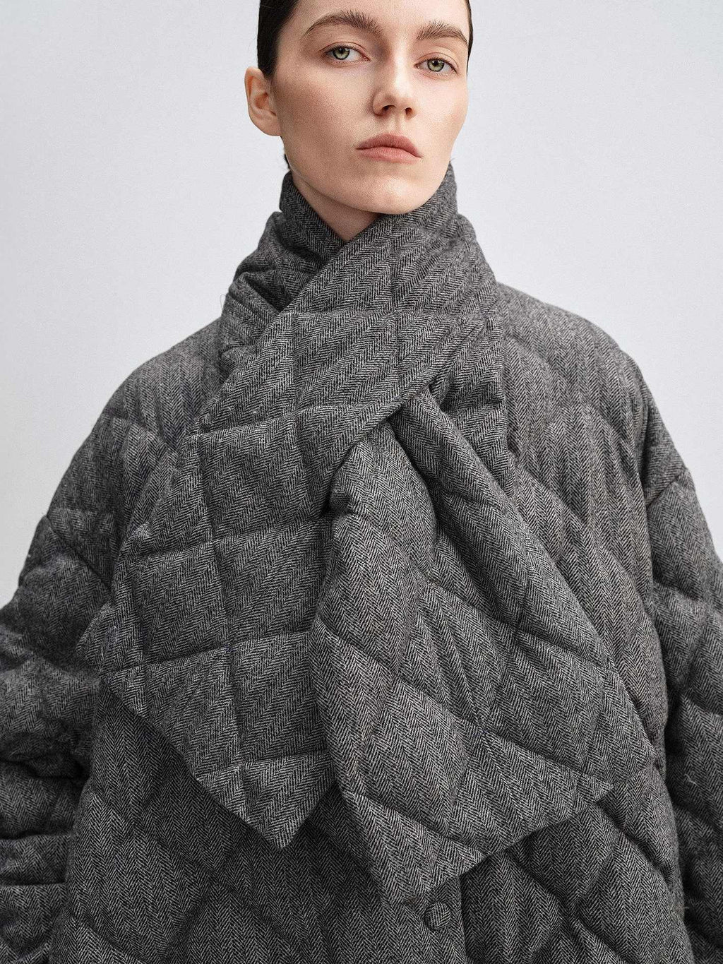 audreyyang 90 Percent Duck Down Warm Mid Length Diamond Quilt Wool Loose Women Down Jackets