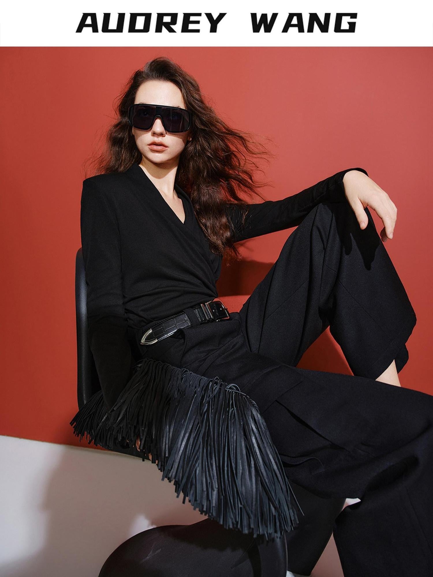 audreyyang Soft Lyocell Blend V-neck Long Sleeve Slim Fit Black Women Midi Dresses