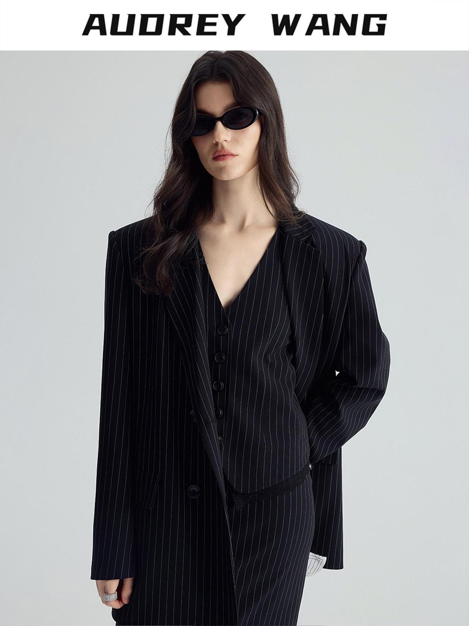 audreyyang Original Design Relaxed Fit Double Breasted Women Black Polyester Blazers
