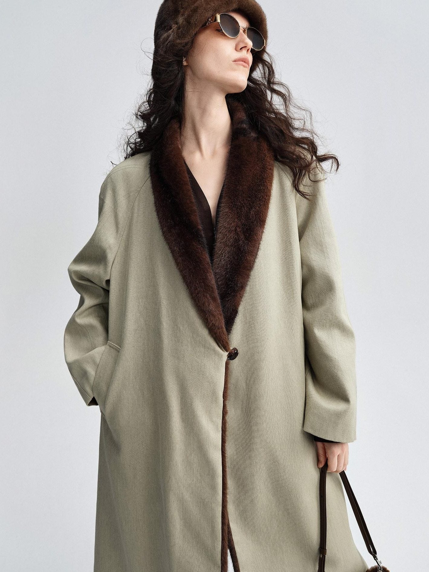 audreyyang Warm Thick Lapel Patchwork Slavic Loose Fit For Women Faux Fur Almond Long Coats