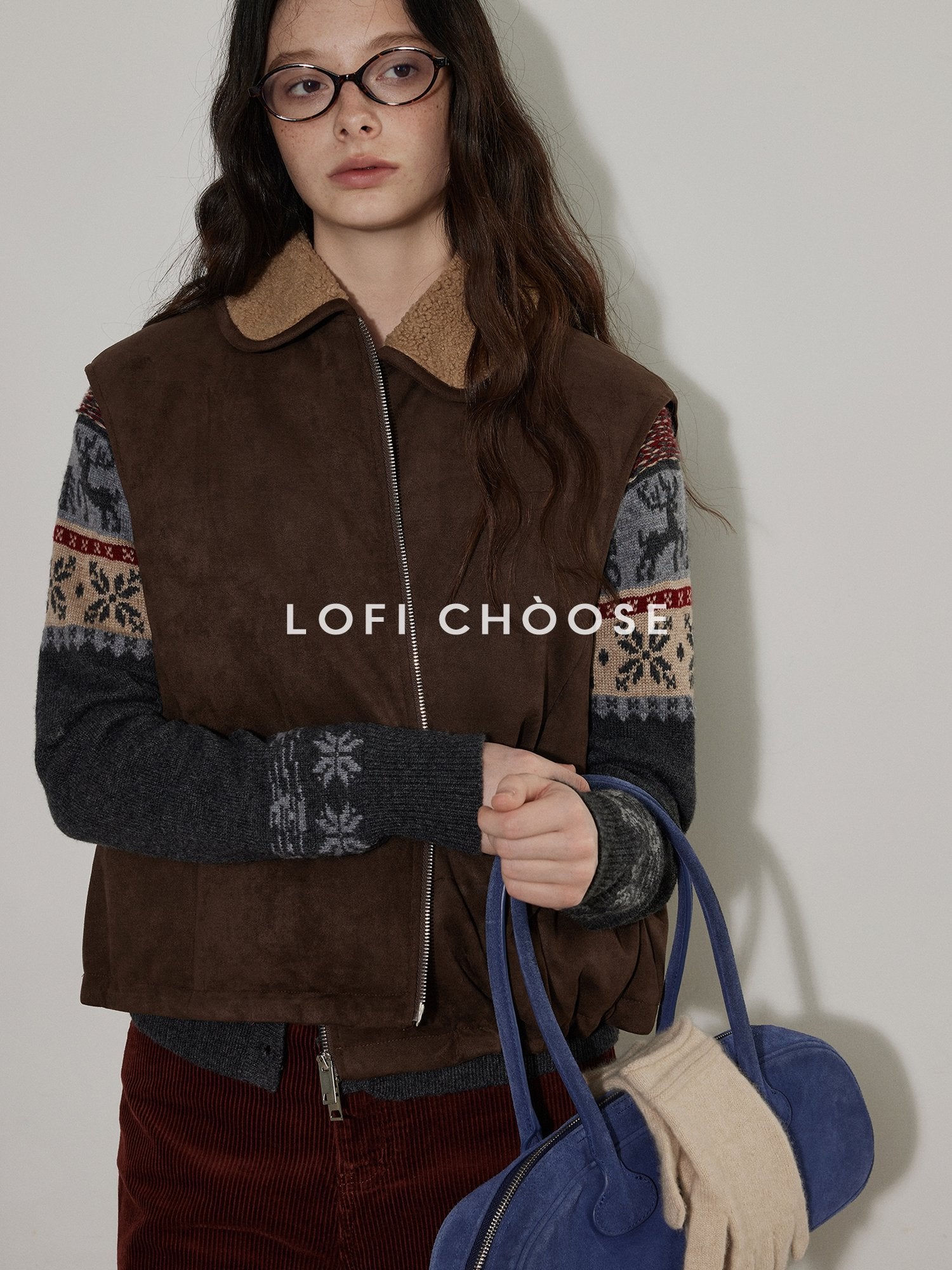 Lofi choose White Duck Down Padded Relaxed Cropped Commuter Collar Puffer Beige Vests