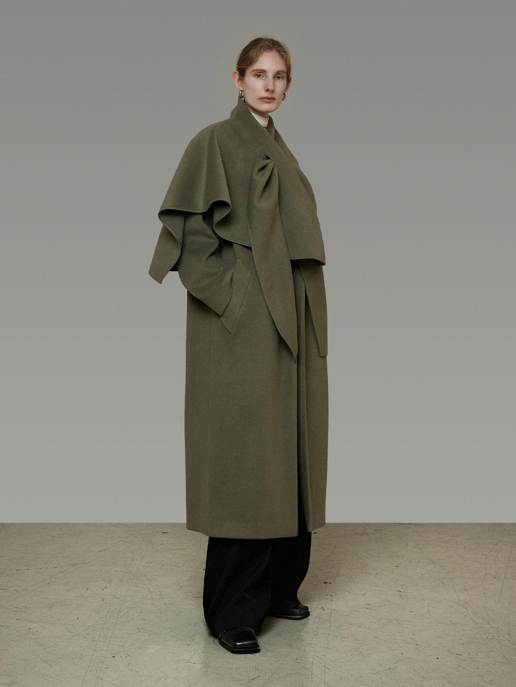 unspoken Sculpted 3D Tailoring Relaxed Minimal Commuter Office Dark Green Wool Coats