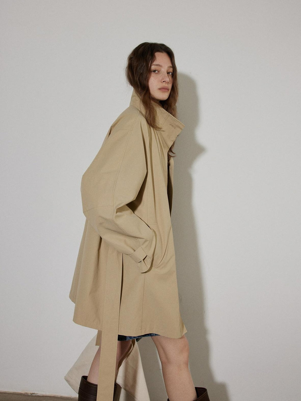 Lofi choose Office Ready Loose Fit Short Stand Collar Single Button Women Khaki Trench Coats