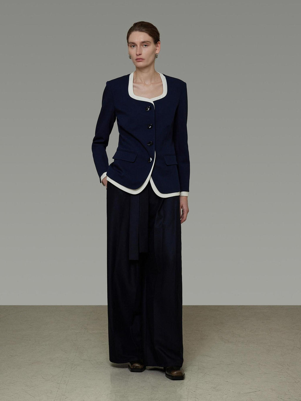 unspoken Durable Shape Loose Office Button Flap Pocket Women Navy Cropped Jackets