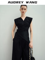audreyyang Drawstring Pleated Loose V-neck Black Solid Women Off Shoulder Crop Tops