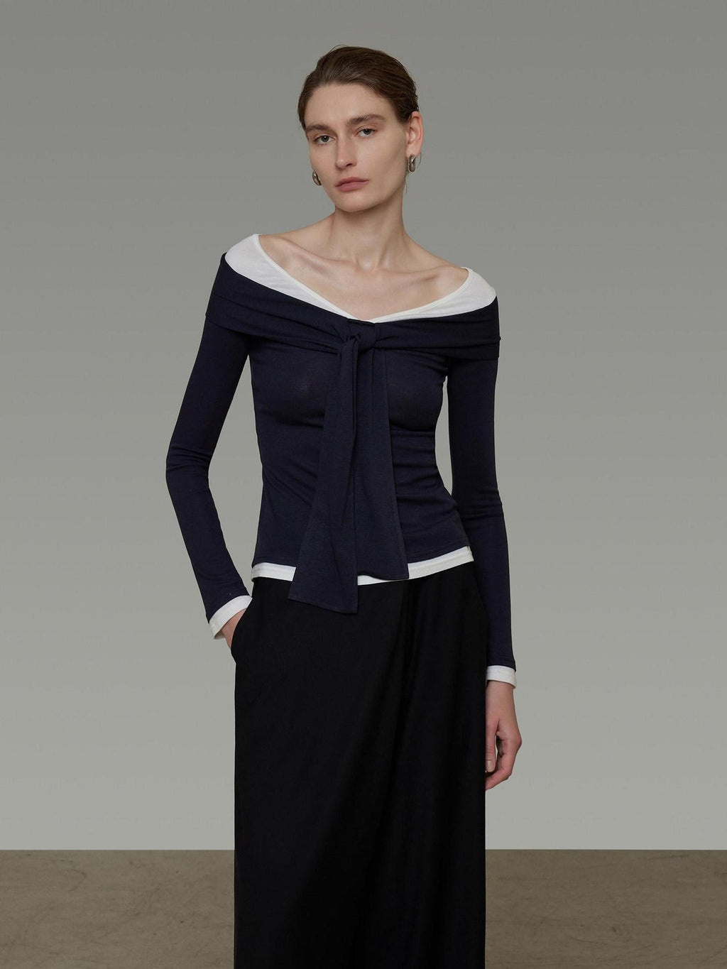 unspoken Slim Colorblock One Shoulder V-neck Casual Knitted Pullover Women Blouses