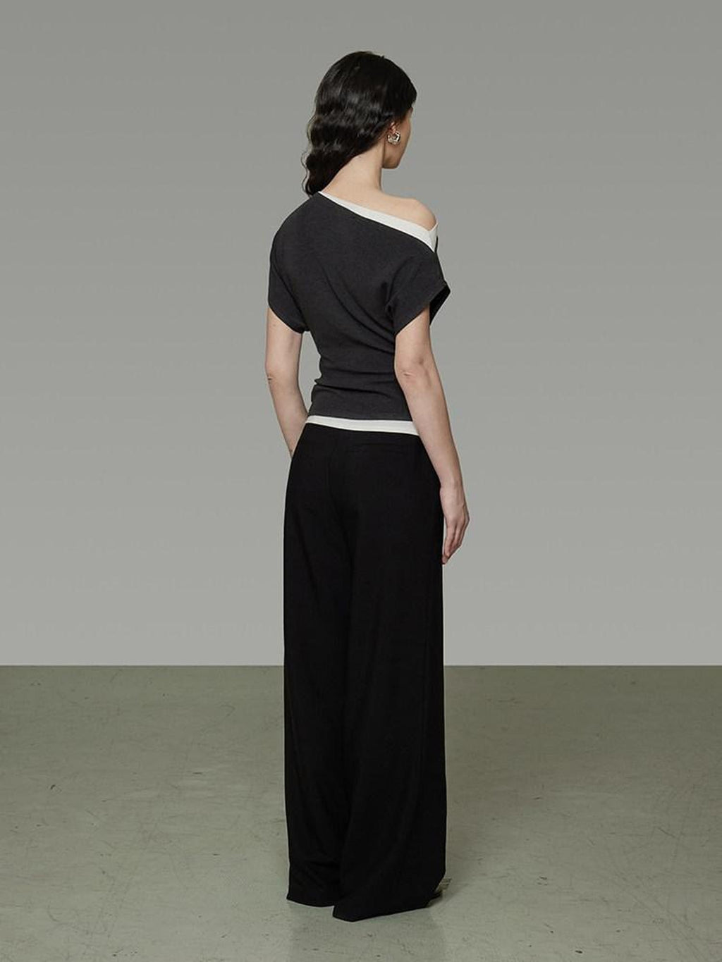 unspoken Viscose Knit Slim Minimal Women Colorblock Off Shoulder Crop Tops