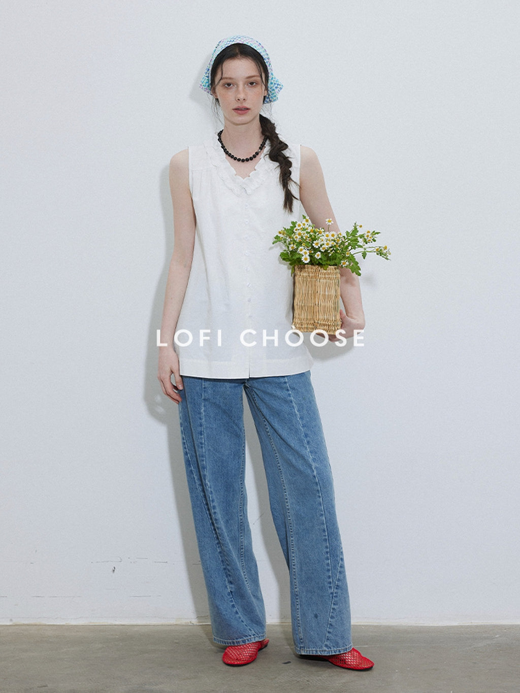 Lofi choose Chic Lace Collar Sleeveless Loose Fit Office Workwear Women White Blouses