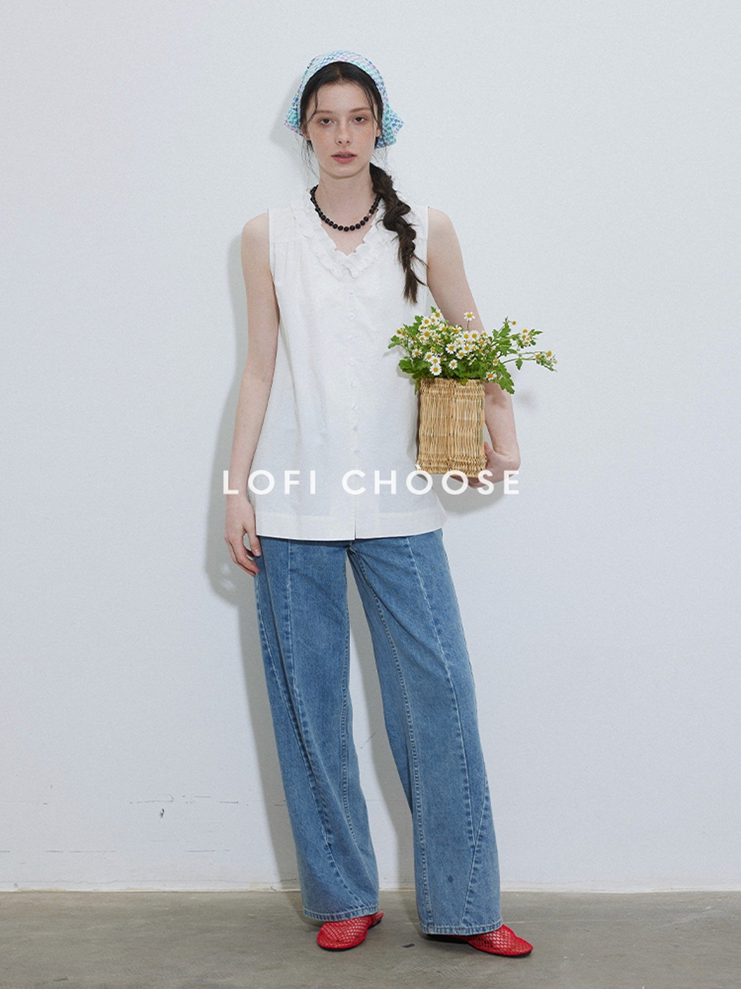 Lofi choose Chic Lace Collar Sleeveless Loose Fit Office Workwear Women White Blouses