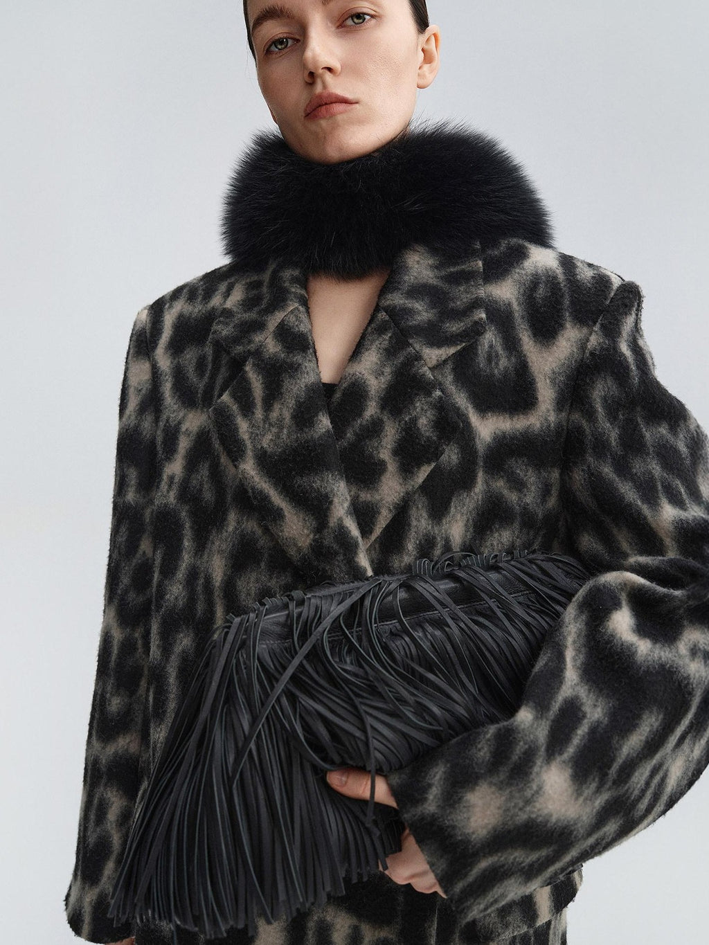 audreyyang Thick Wool Blend Retro Loose Leopard Double Breasted Lapel Long Coats
