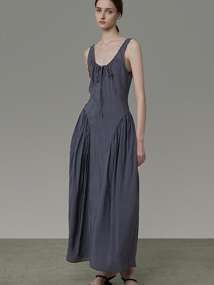 unspoken Pleated High Waist Minimal H Silhouette U Neck Sleeveless Office Maxi Dresses