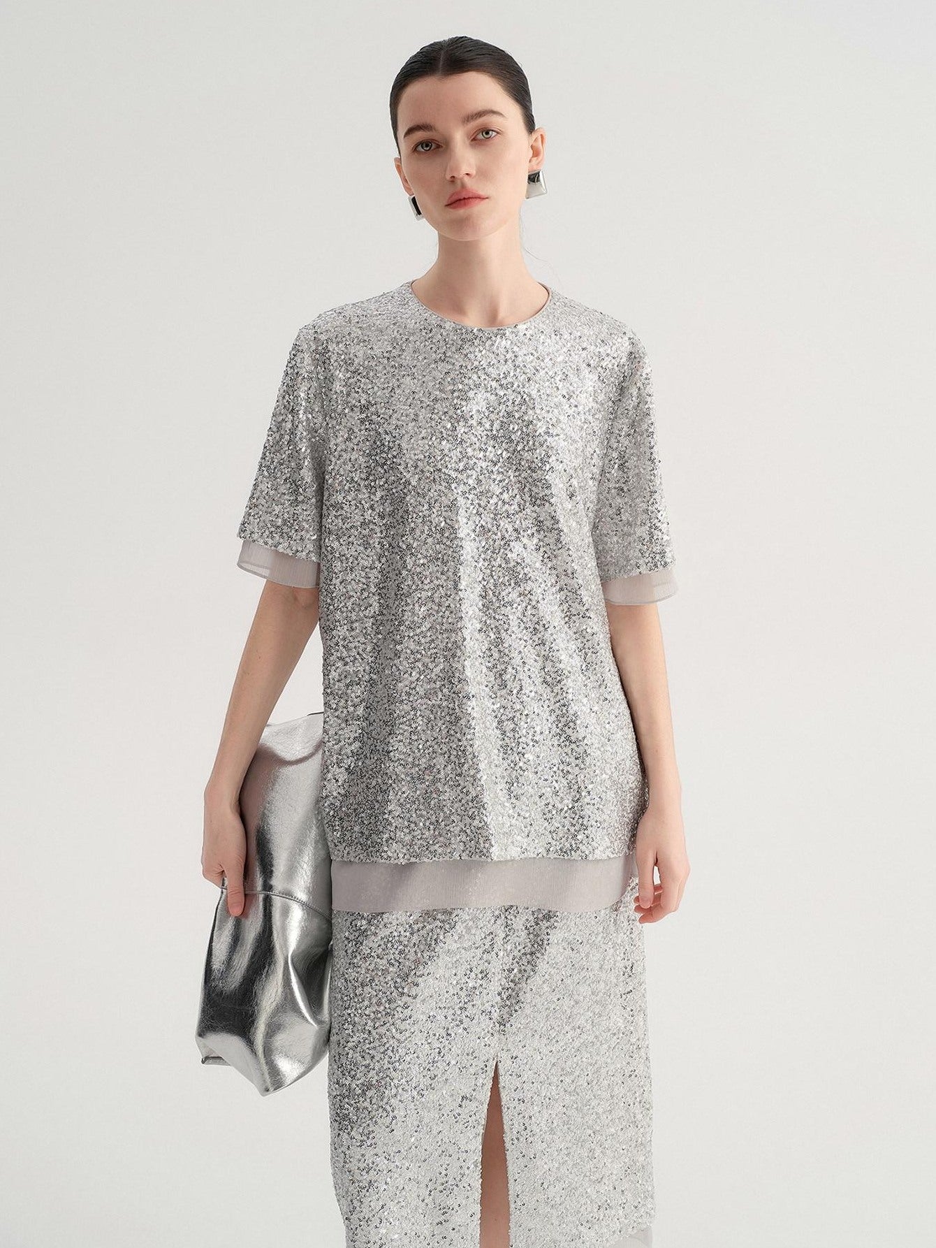 audreyyang Sparkling Sequin Casual Loose Fit Women Crew Neck Top & Skirt Sets