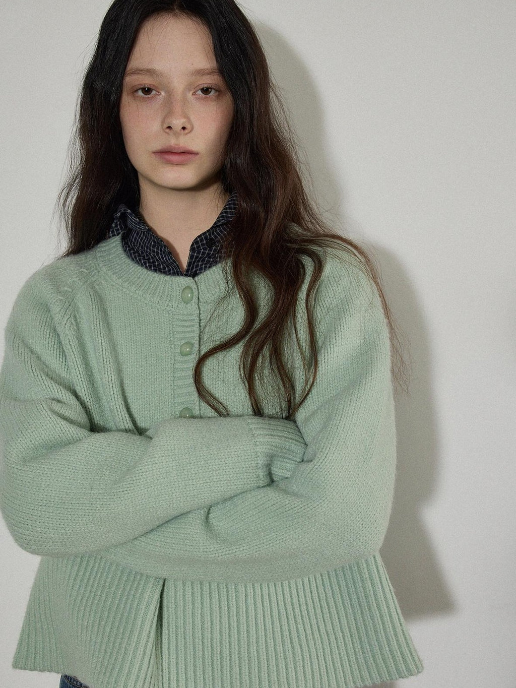 Lofi choose Soft Acrylic Commuter Loose Fit Solid Crewneck Women Knitwear Sweaters