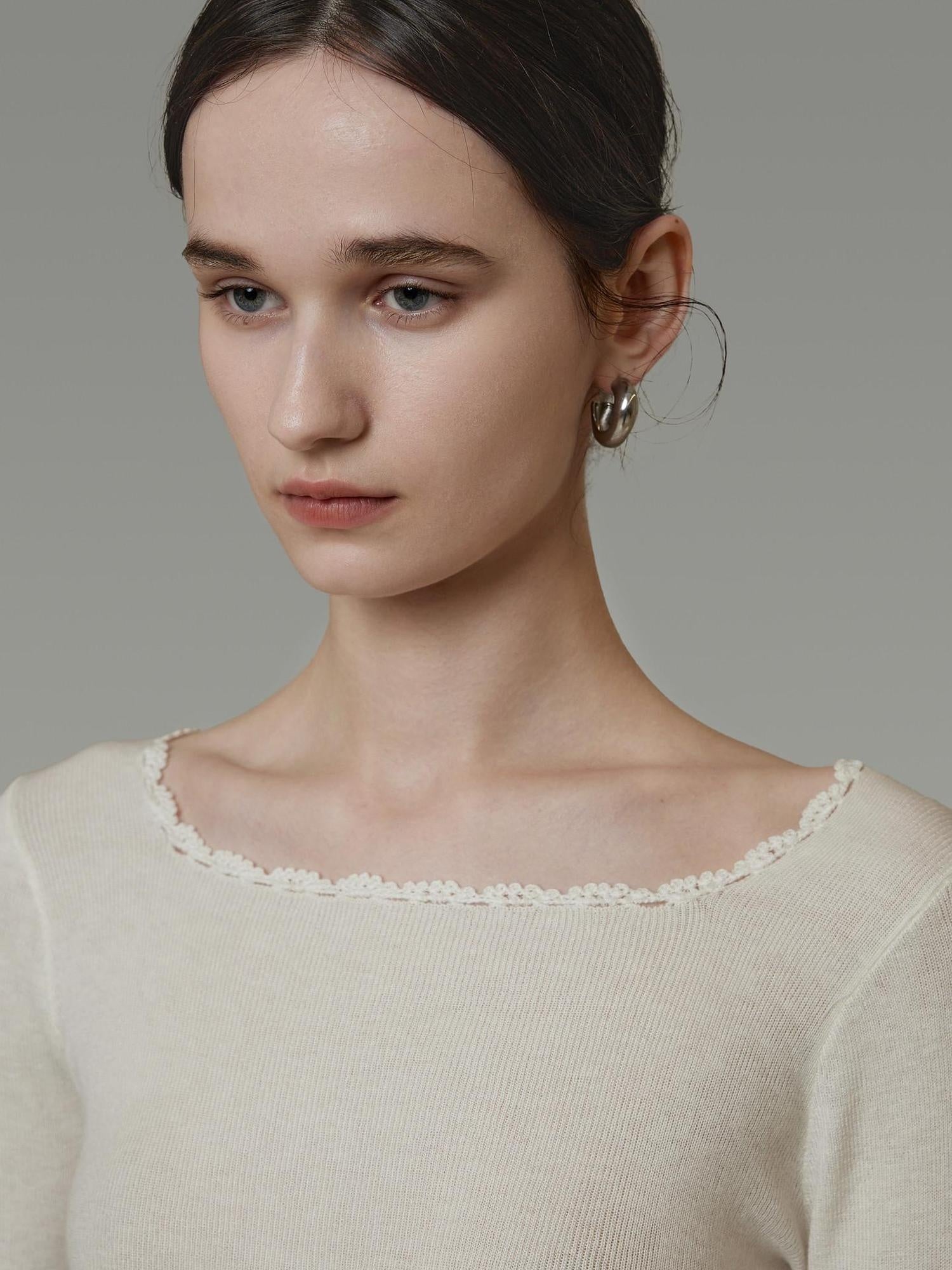 unspoken Breathable Slim Fit Lace Square Neck Women Long Sleeve Knit White Blouses
