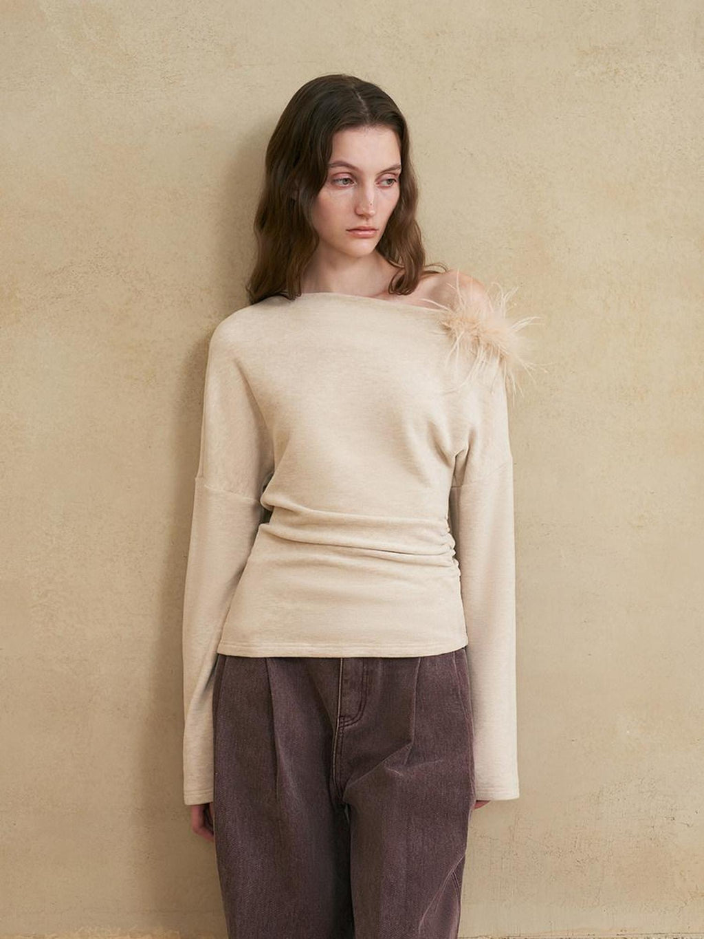 someonesometimes 3D Embellished Asymmetrical Neck Slim Crop Knit Wool Blend Sweaters
